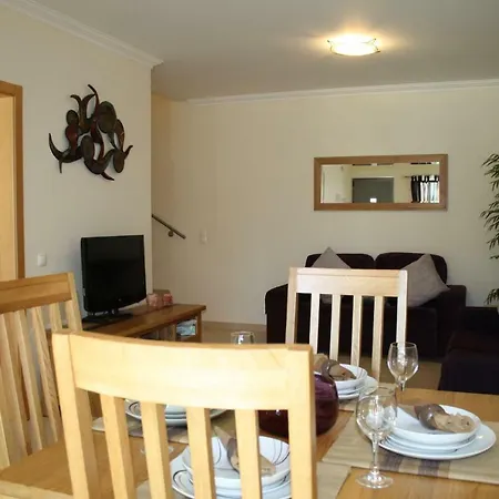Appartement At35 Dulplex 2 Bed Branqueira,